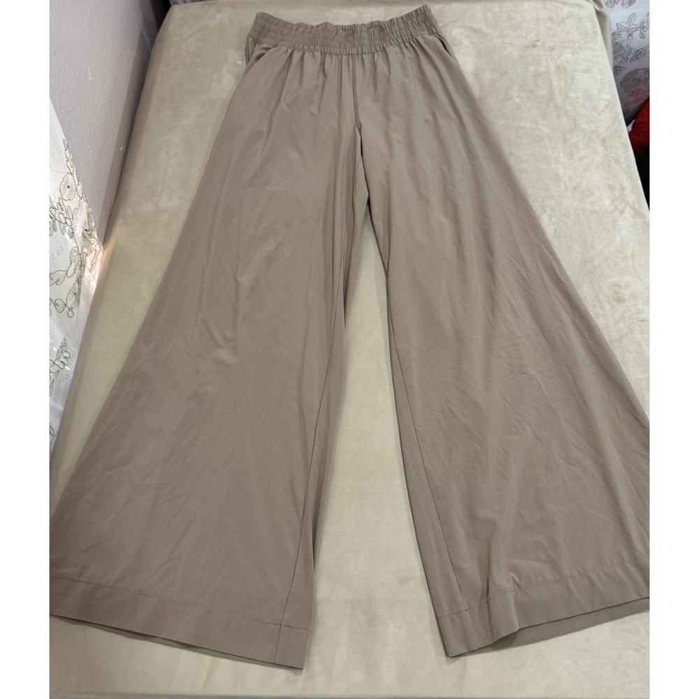 Vuori Women's Villa Everyday Wide Leg Pants Sz M Beige VW4047